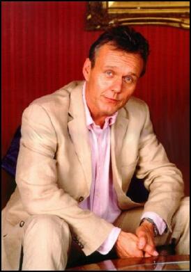 Giles · Actors